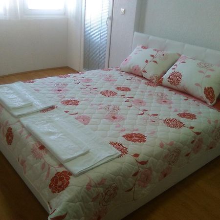 Apartman Strezoski Apartment Ohrid Bagian luar foto