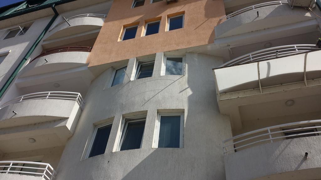 Apartman Strezoski Apartment Ohrid Bagian luar foto