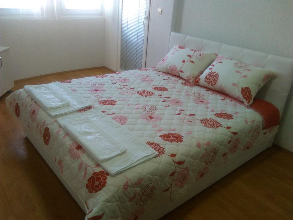 Apartman Strezoski Apartment Ohrid Bagian luar foto